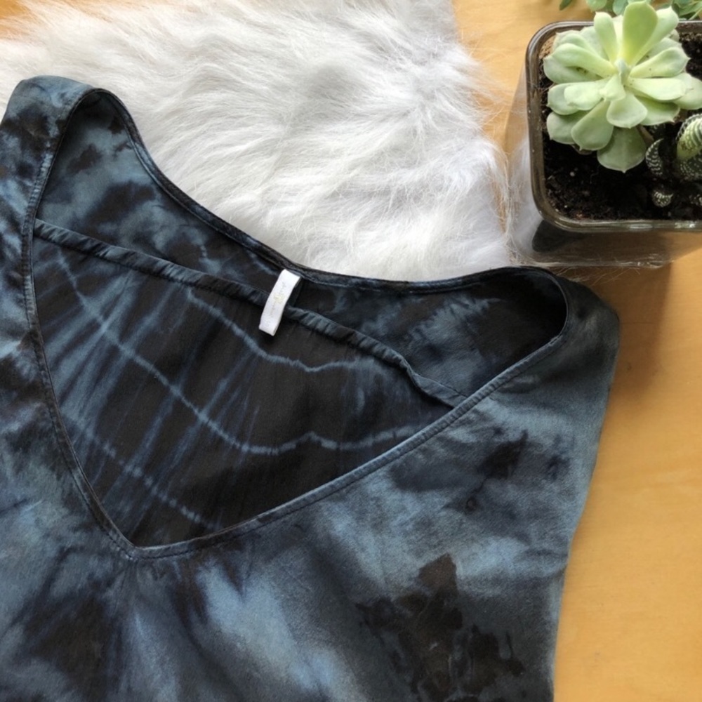 7 for all Mankind Silk Acid Wash Dark Colored Top